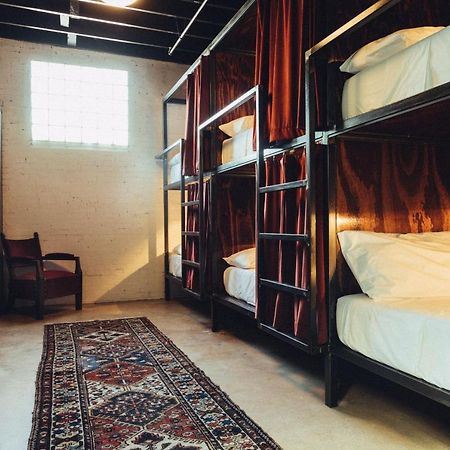 Native Hostels Austin Bagian luar foto