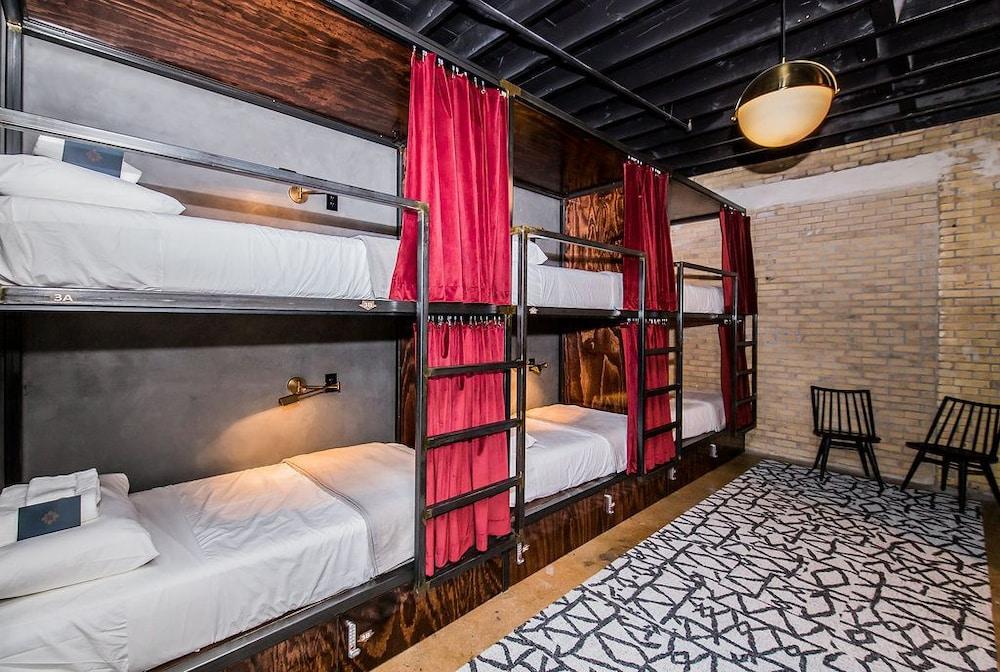 Native Hostels Austin Bagian luar foto
