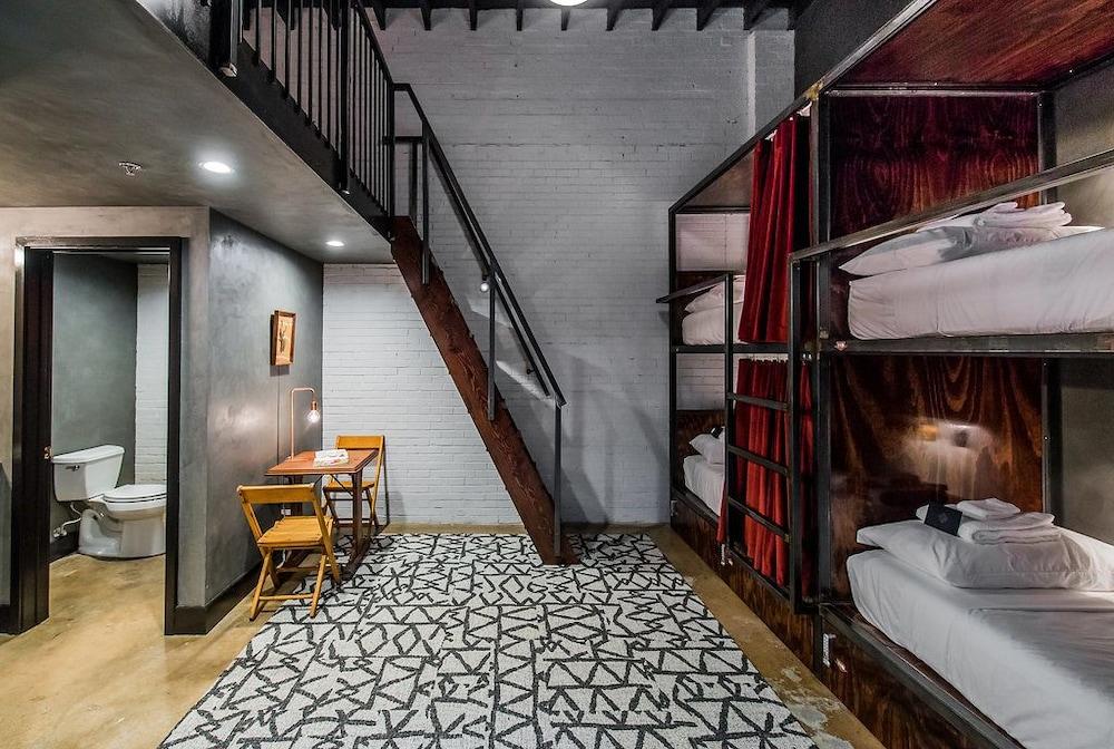 Native Hostels Austin Bagian luar foto